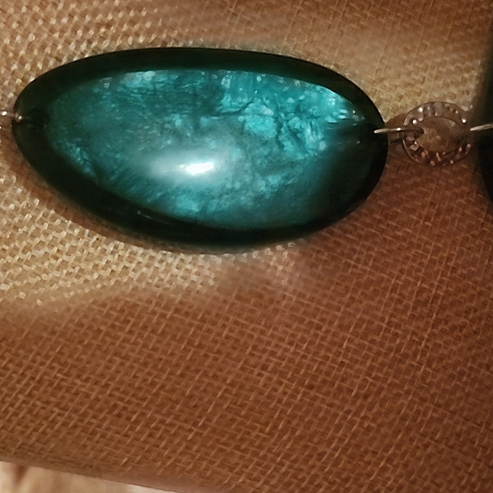 Elegant Green/ Torquoise  Statement Necklace From The 90's - Picture 3 of 7